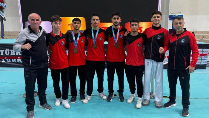 Darıcalı 3 sporcu Milli Takıma seçildi